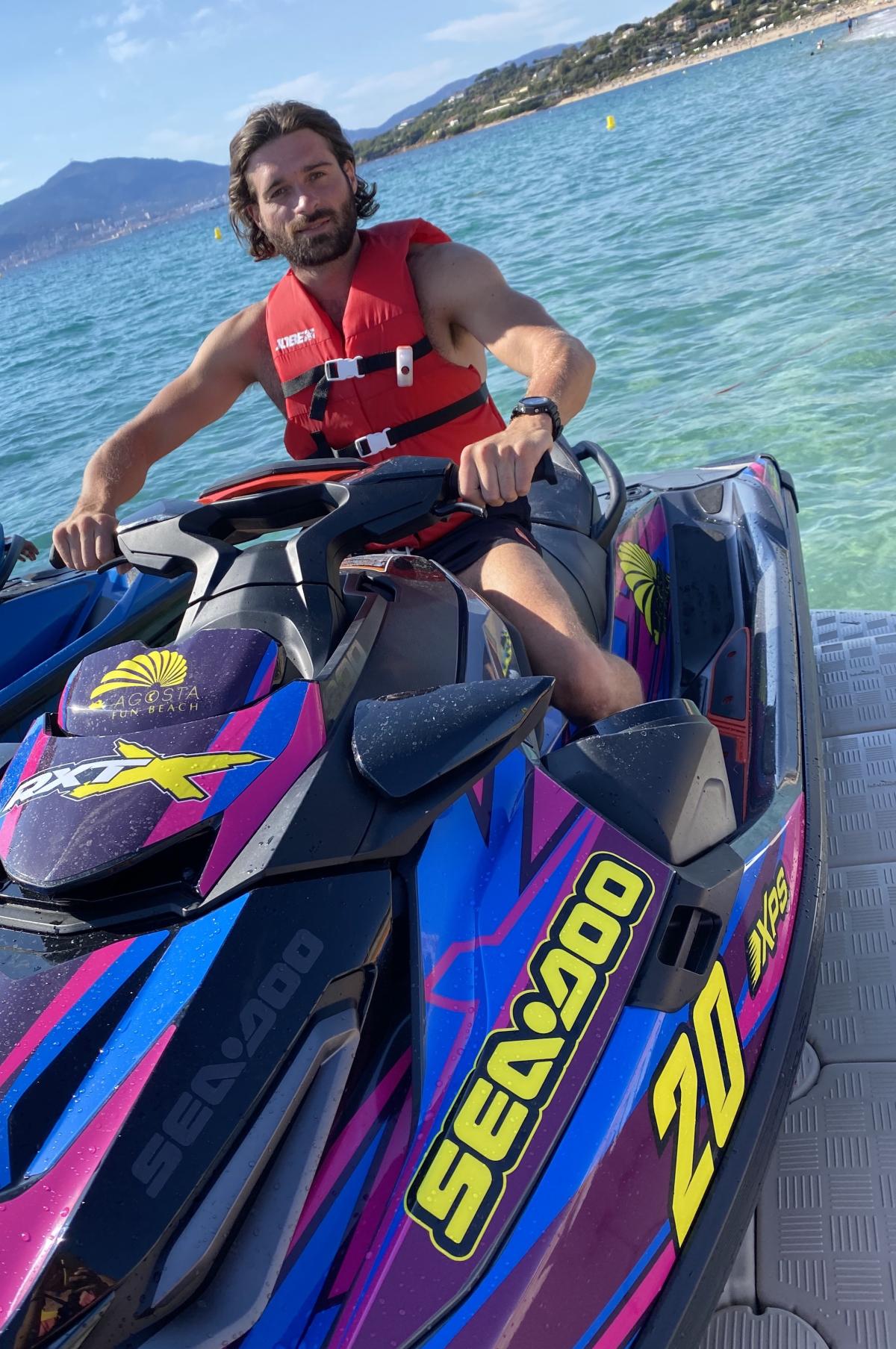 Location Jet Ski Ajaccio Avec Ou Sans Permis Agosta Fun Beach Porticcio Location Jet Ski Ajaccio Avec Ou Sans Permis Agosta Fun Beach Porticcio